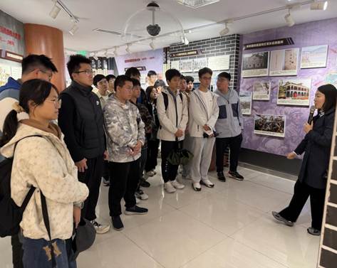 5b4dd242471773fc3d9846cb2174c059